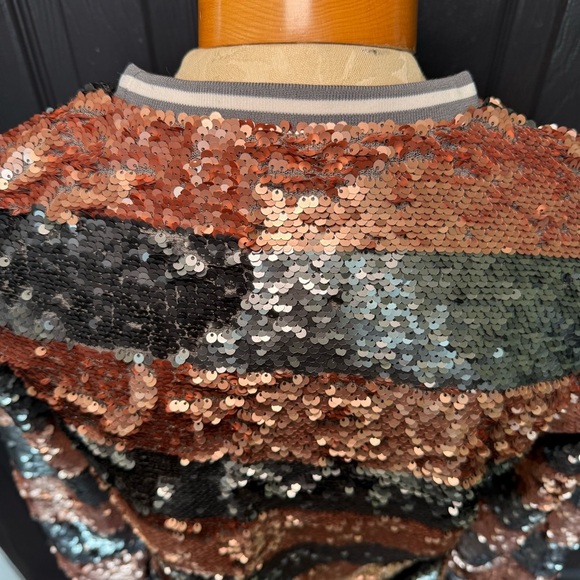 MOLO SIZE 164 Sequin Sweatshirt Size 14 US - Picture 8 of 8